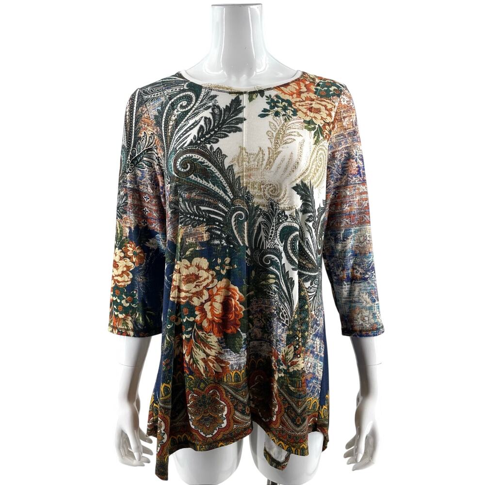 Chicos Tunic Top Size 0 / US Small Orange Green Paisley Floral Sharkbite Hem